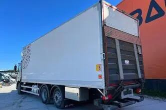 DAF CF 370 6x2, 271 kW, дизель, автомат