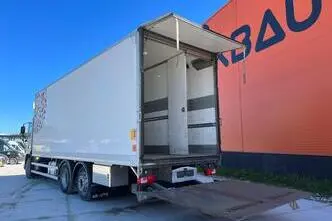 DAF CF 370 6x2, 271 kW, дизель, автомат