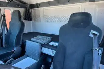 MAN TGX 35.480 8x4*4, 353 kW, дизель, автомат