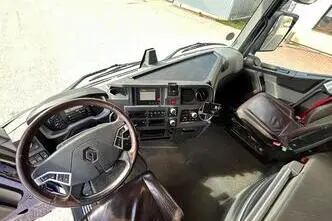 Renault T 520, 390 kW, дизель, автомат