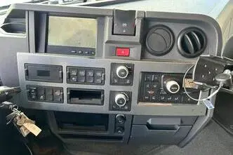 Renault T 520, 390 kW, дизель, автомат