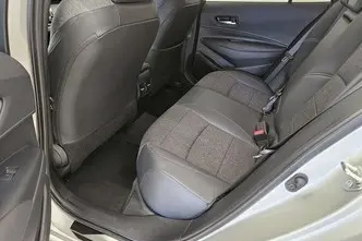 Toyota Corolla, 1.2, 85 kW, бензин, автомат, передний привод