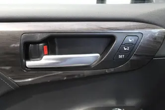 Toyota Highlander, 2.5, 140 kW, hübriid, automaat, nelikvedu