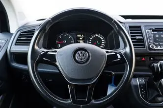 Volkswagen Multivan, 2.0, 110 kW, дизель, автомат, передний привод