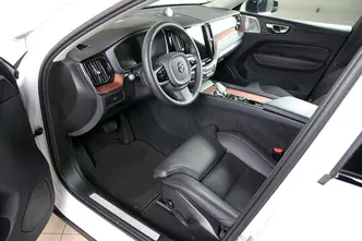 Volvo XC60, 2.0, 184 kW, гибрид, автомат, полный привод