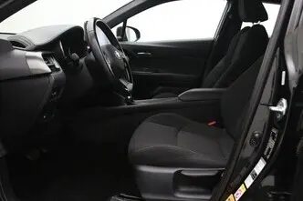 Toyota C-HR, 1.8, 72 kW, hübriid, automaat, esivedu