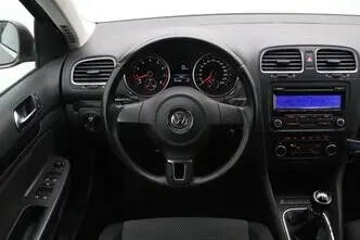 Volkswagen Golf, 1.2, 77 kW, bensiin, manuaal, esivedu