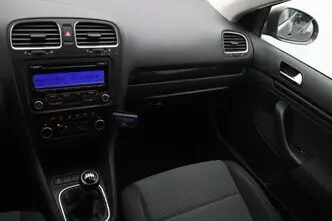 Volkswagen Golf, 1.2, 77 kW, bensiin, manuaal, esivedu