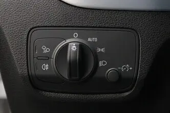 Audi Q2, 1.4, 110 kW, бензин, автомат, передний привод