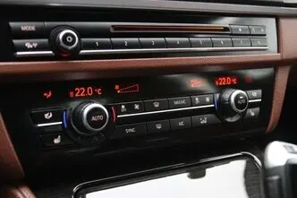 BMW 520, 2.0, 140 kW, diisel, automaat, tagavedu