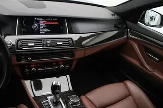 BMW 520, 2.0, 140 kW, diisel, automaat, tagavedu