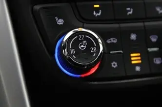 Opel Zafira, 1.6, 125 kW, bensiin, manuaal, esivedu