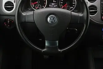Volkswagen Tiguan, 1.4, 110 kW, petrol, manual, four-wheel drive