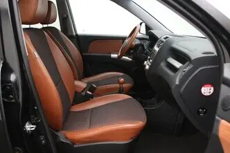 Kia Sportage, 2.0, 104 kW, bensiin, manuaal, esivedu