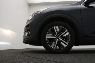 Kia Niro, 1.6, 77 kW, hübriid, automaat, esivedu