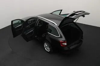 Škoda Octavia, 1.6, 85 kW, diisel, automaat, esivedu