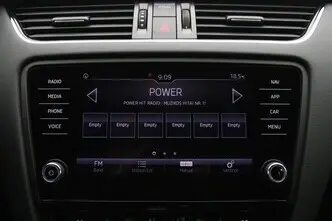 Škoda Octavia, 1.6, 85 kW, diisel, automaat, esivedu