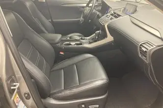 Lexus NX 300h, 2.5, 114 kW, гибрид, автомат, полный привод