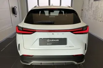 Lexus NX 450, 2.5, 136 kW, подключаемый гибрид, автомат, полный привод