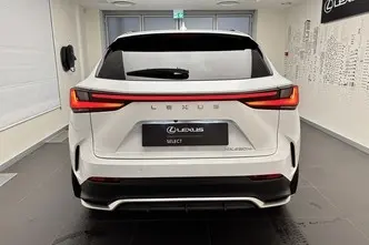 Lexus NX 450, 2.5, 136 kW, подключаемый гибрид, автомат, полный привод