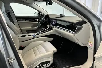 Porsche Panamera, 2.9, 324 kW, petrol, automatic, four-wheel drive
