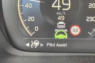 Volvo XC40, 2.0, 140 kW, diisel, automaat, nelikvedu