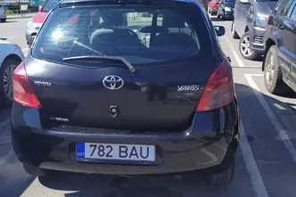 Toyota Yaris, 1.3, 64 kW, bensiin, manuaal, esivedu