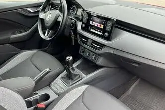Škoda Scala, 1.0, 85 kW, бензин, механическая, передний привод