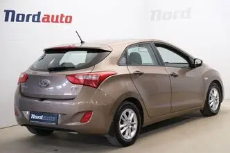Hyundai i30, 1.4, 73 kW, petrol, manual, front-wheel drive