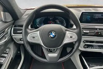 BMW 745, 3.0, 210 kW, hübriid, automaat, nelikvedu