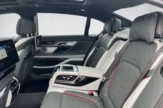 BMW 745, 3.0, 210 kW, hübriid, automaat, nelikvedu