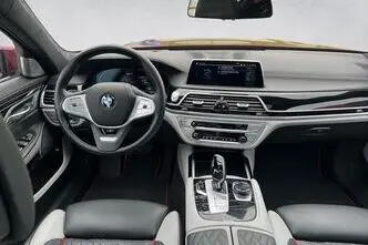 BMW 745, 3.0, 210 kW, hübriid, automaat, nelikvedu