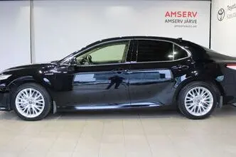 Toyota Camry, 2.5, 131 kW, hybrid, automatic, front-wheel drive
