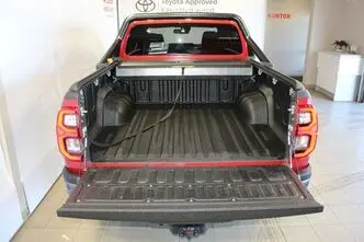 Toyota Hilux, 2.4, 110 kW, diisel, automaat, nelikvedu