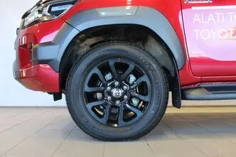 Toyota Hilux, 2.4, 110 kW, diisel, automaat, nelikvedu