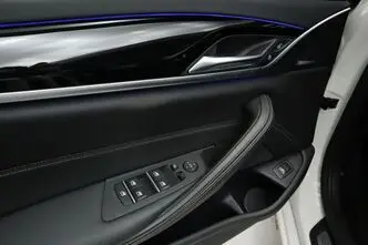BMW 520, 2.0, 140 kW, hübriid, automaat, nelikvedu