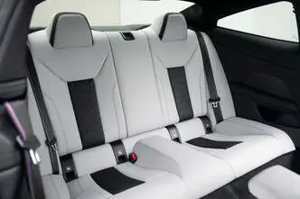BMW M4, 3.0, 375 kW, bensiin, automaat, nelikvedu
