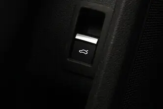 Audi A4, 2.0, 110 kW, hübriid, automaat, esivedu