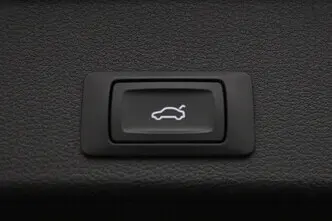 Audi A4, 2.0, 110 kW, hübriid, automaat, esivedu
