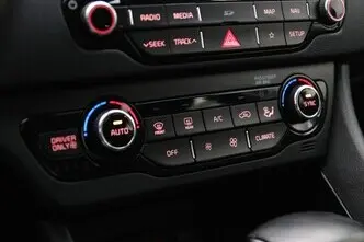 Kia Niro, 1.6, 77 kW, hübriid, automaat, esivedu
