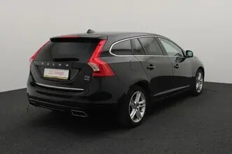 Volvo V60, 2.4, 158 kW, pistikhübriid, automaat, nelikvedu