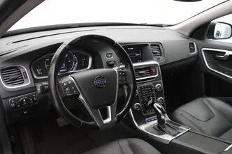 Volvo V60, 2.4, 158 kW, pistikhübriid, automaat, nelikvedu