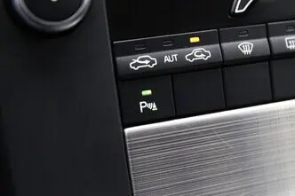 Volvo V70, 2.0, 149 kW, bensiin, automaat, esivedu
