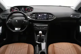 Peugeot 308, 1.5, 96 kW, diesel, manual, front-wheel drive