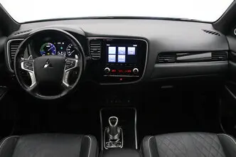 Mitsubishi Outlander, 2.4, 99 kW, pistikhübriid, automaat, nelikvedu