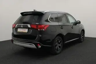 Mitsubishi Outlander, 2.4, 99 kW, pistikhübriid, automaat, nelikvedu