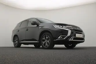 Mitsubishi Outlander, 2.4, 99 kW, pistikhübriid, automaat, nelikvedu