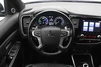 Mitsubishi Outlander, 2.4, 99 kW, pistikhübriid, automaat, nelikvedu