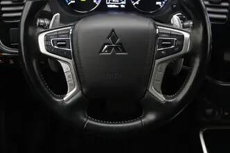 Mitsubishi Outlander, 2.4, 99 kW, pistikhübriid, automaat, nelikvedu