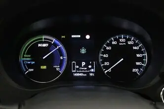 Mitsubishi Outlander, 2.4, 99 kW, pistikhübriid, automaat, nelikvedu